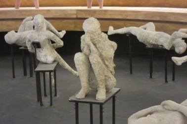 12194728_10102961692296781_959372500686411986_o